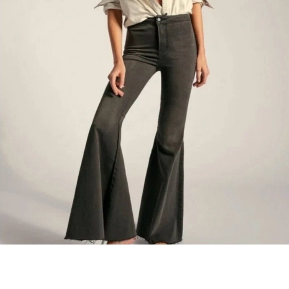 Stylish Charcoal Flare Jeans
